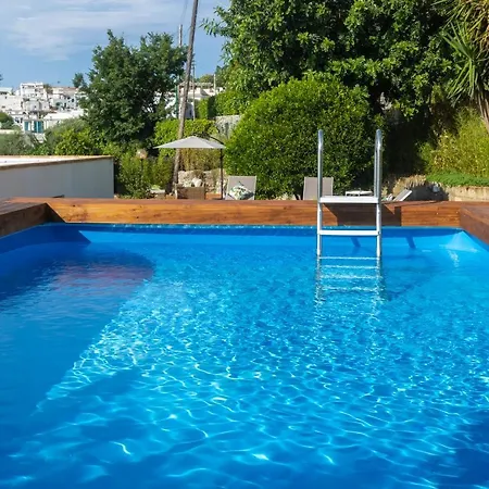 Aurora Pool & Fitness Villa