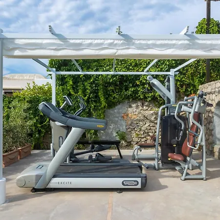빌라 Aurora Pool & Fitness